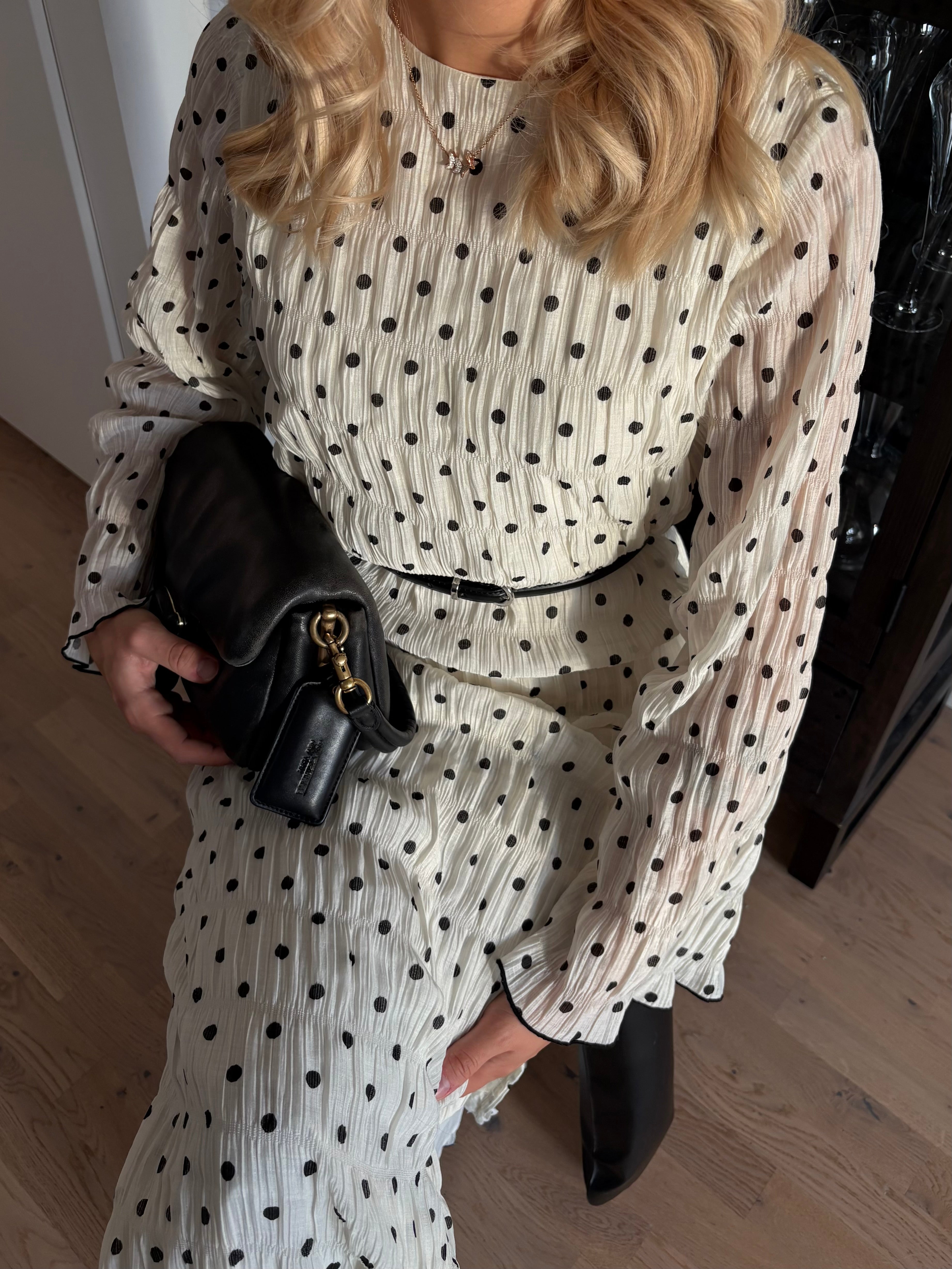 VIEBLA Midi Dress - Cloud Dancer